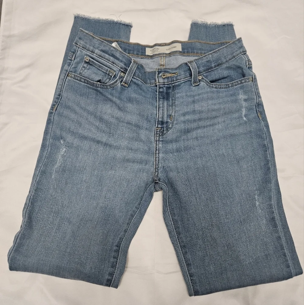 Girls Signature By Levi Strauss Super Skinny Raw Hem Jeans! - Picture 2 of 9